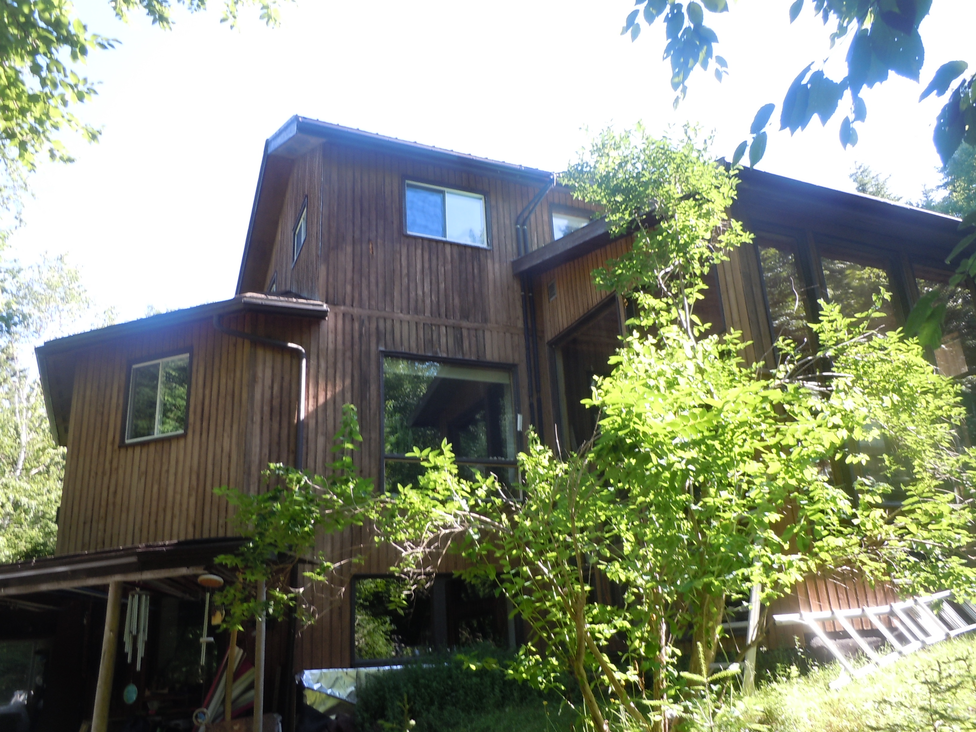 Tony and Marion's hand-built off-grid house in rural Prince Edward Island. They visited us in the 1990s; we visited them in 2016.